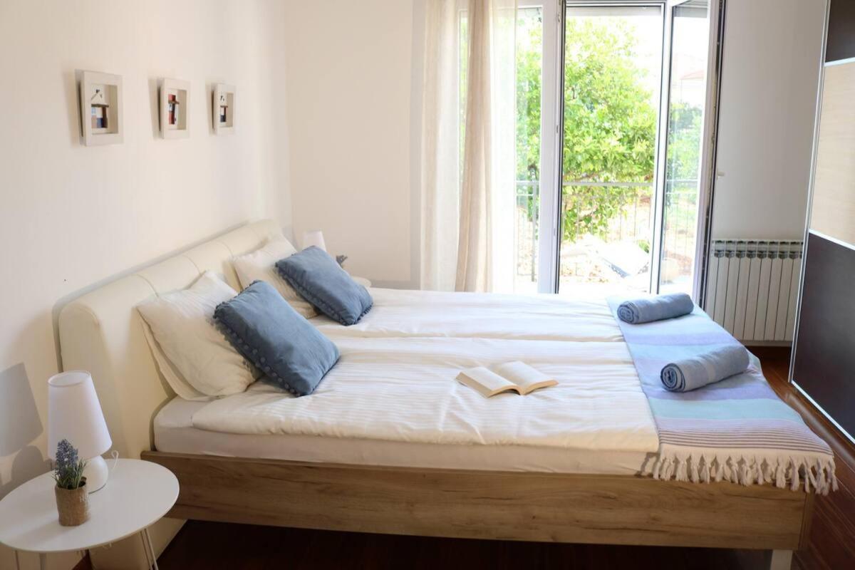 Apartments Ela تروغير المظهر الخارجي الصورة